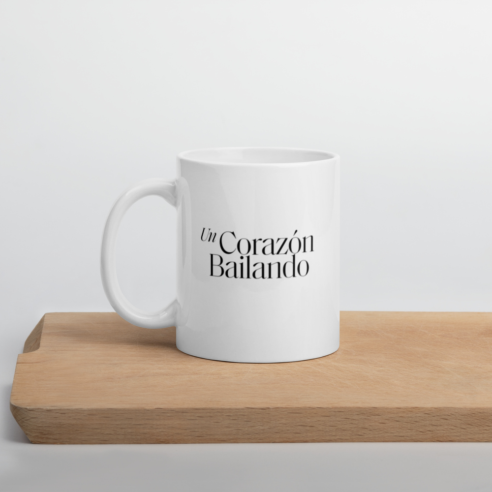 Un Corazón Bailando - Glossy Mug