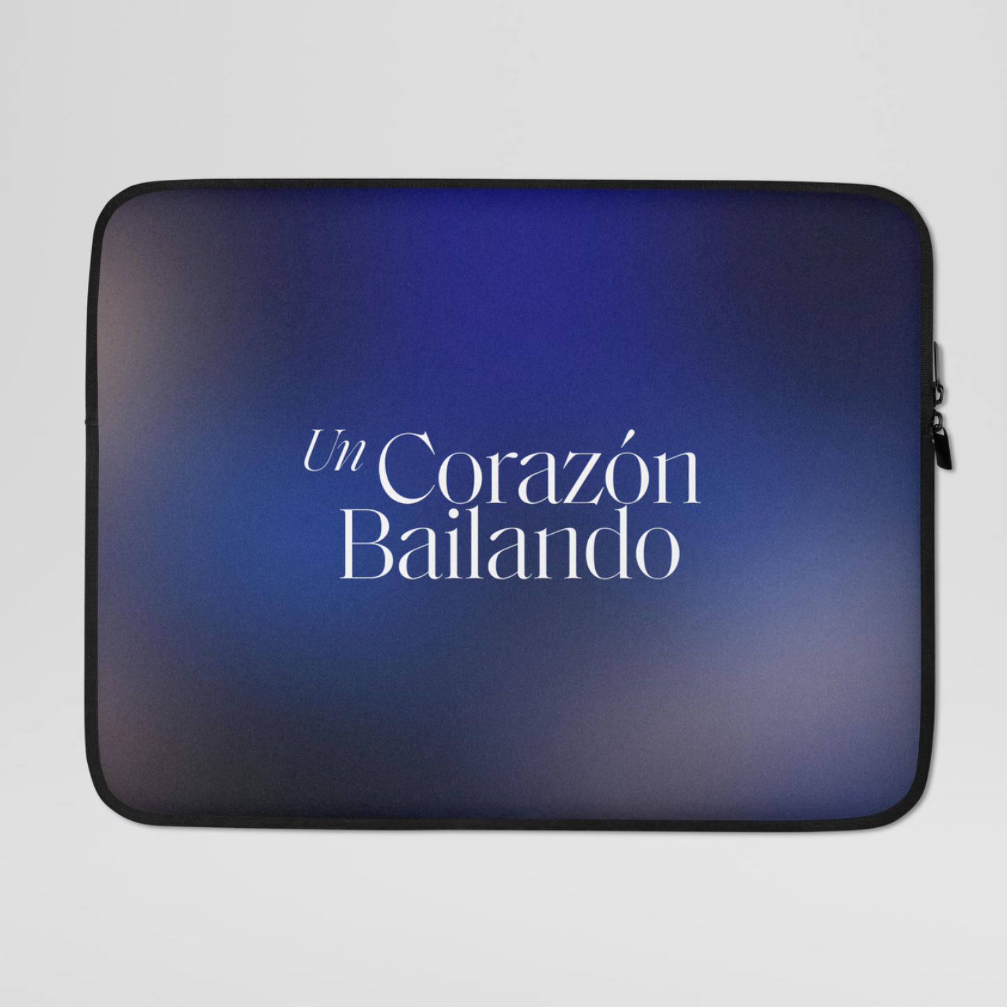 Un Corazón Bailando Laptop Sleeve