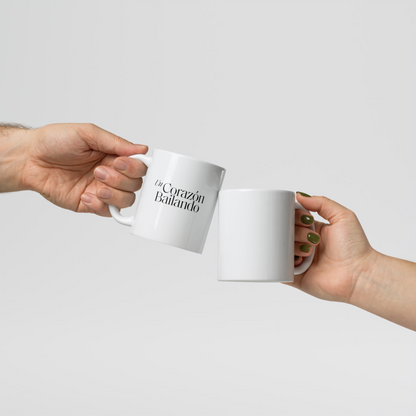 Un Corazón Bailando - Glossy Mug