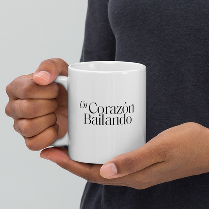 Un Corazón Bailando - Glossy Mug